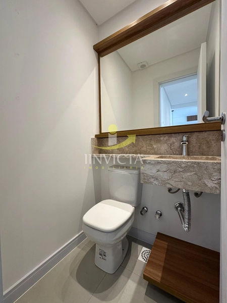 Apartamento com 2 suítes disponível para locação anual.: 19ª foto da galeria de imagens do imóvel