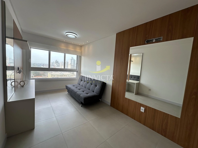 Apartamento com 2 suítes disponível para locação anual.: 4ª foto da galeria de imagens do imóvel