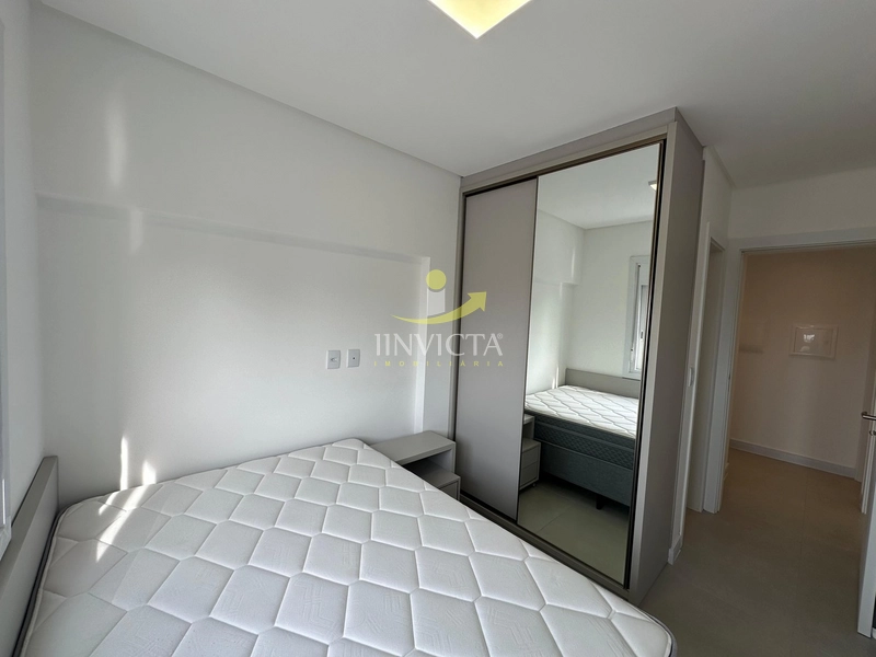 Apartamento com 2 suítes disponível para locação anual.: 14ª foto da galeria de imagens do imóvel
