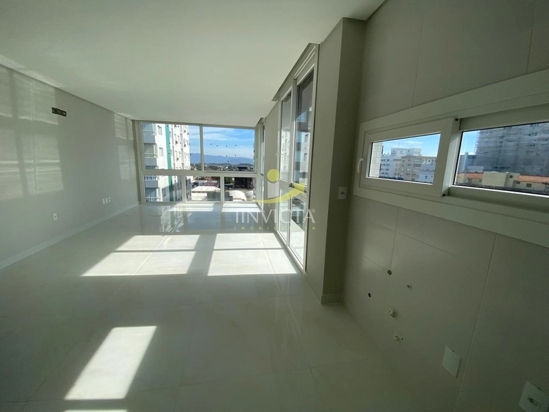 APARTAMENTO DE FRENTE PRONTO PARA MORADIA NO CENTRO DE CAPÃO: 2ª foto da galeria de imagens do imóvel