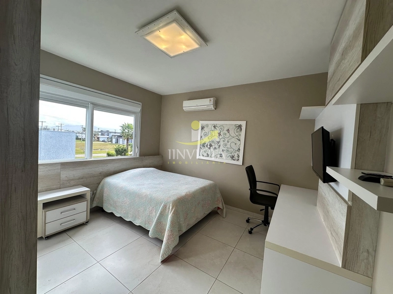Casa em Condomínio para Locação Anual – 4 Dormitórios | Mobiliada.: 4ª foto da galeria de imagens do imóvel