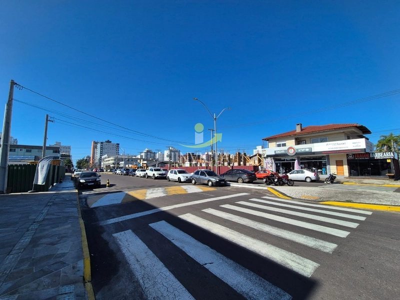 Loja disponível para locação anual no centro.: 6ª foto da galeria de imagens do imóvel