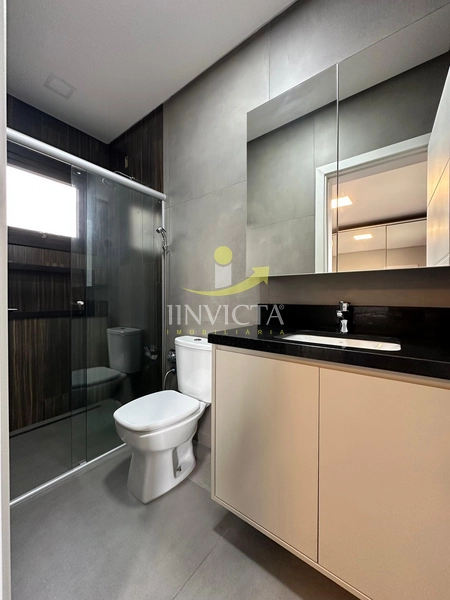 Espaço e Sofisticação – Casa com 4 Suítes em Condomínio Exclusivo: 12ª foto da galeria de imagens do imóvel