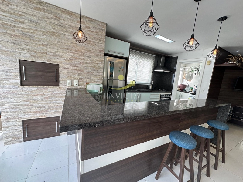Apartamento de 3 dormitórios disponível para locação anual.: 3ª foto da galeria de imagens do imóvel
