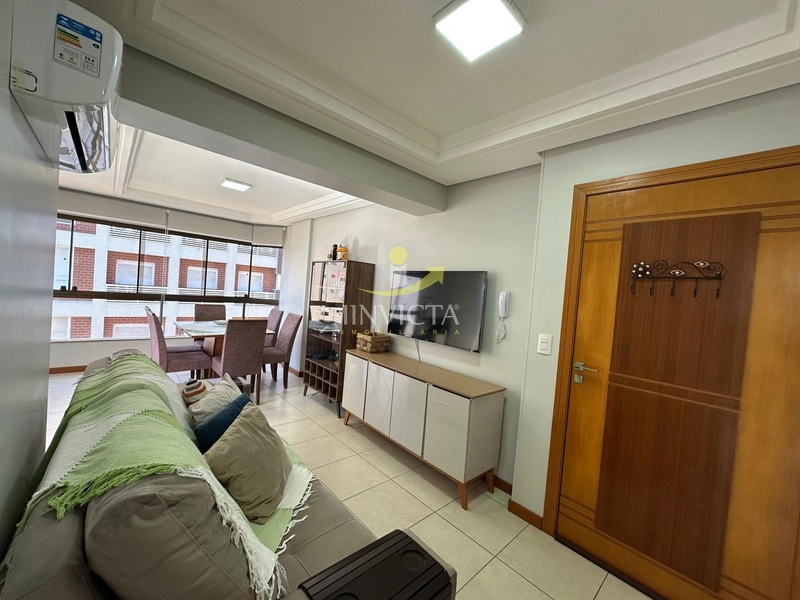 Apartamento de 2 dormitórios disponível para locação anual.: 2ª foto da galeria de imagens do imóvel