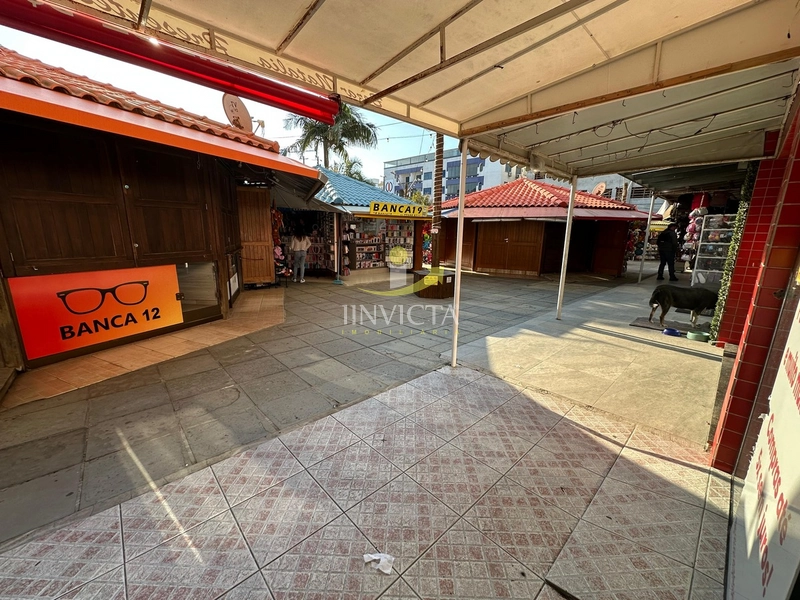 Loja disponível para locação anual no centro de Capão.: 2ª foto da galeria de imagens do imóvel