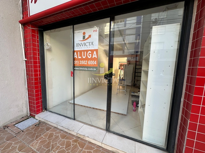 Loja disponível para locação anual no centro de Capão.: 1ª foto da galeria de imagens do imóvel