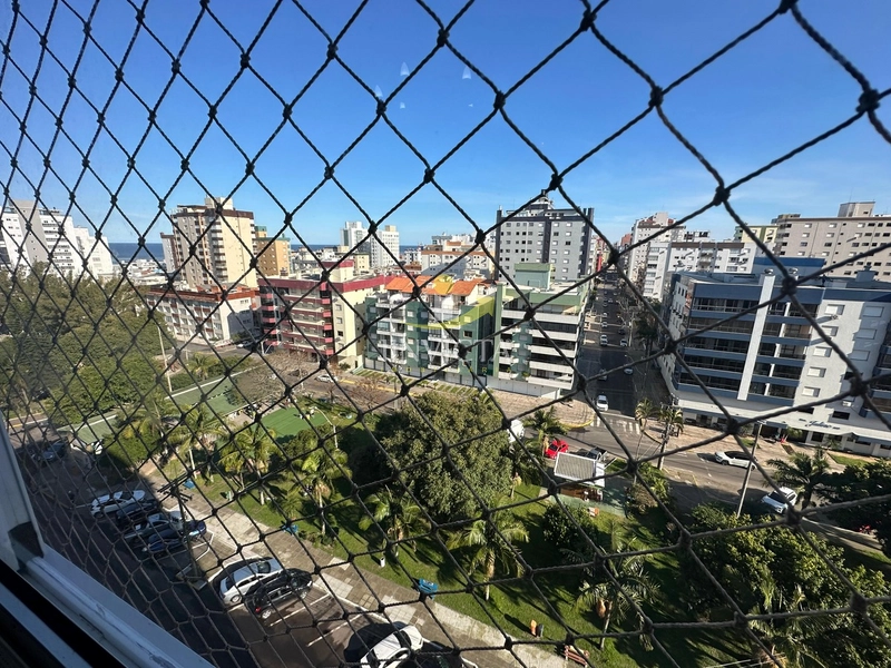 Apartamento de 2 dormitórios disponível para locação anual.: 2ª foto da galeria de imagens do imóvel