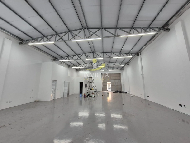 Pavilhão com 2 frentes !!: 6ª foto da galeria de imagens do imóvel