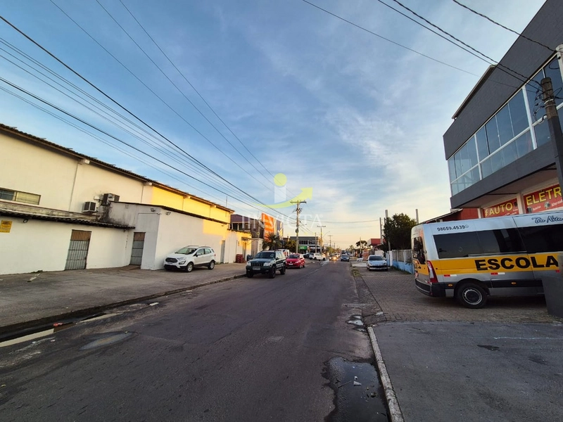 Pavilhão com 2 frentes !!: 4ª foto da galeria de imagens do imóvel
