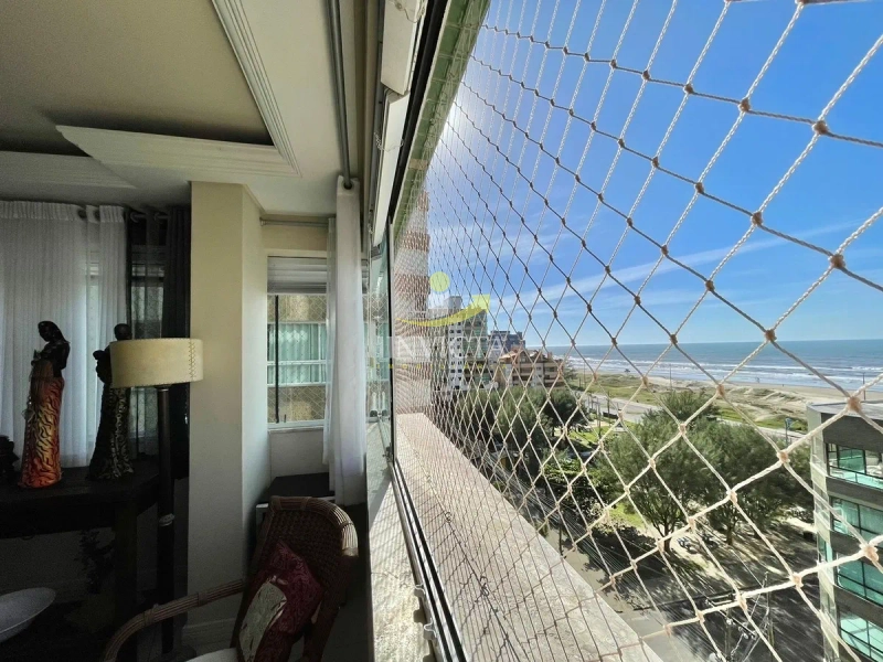 Apartamento de 03 Dormitórios com Vista Mar!!: 1ª foto da galeria de imagens do imóvel