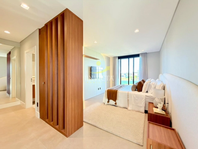 SOBRADO À BEIRA LAGO  ALTO PADRÃO - MOBILIADO & DECORADO!!!: 25ª foto da galeria de imagens do imóvel