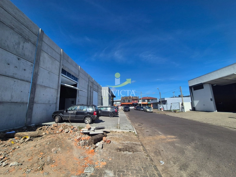 Pavilhão, com duas frentes !!: 9ª foto da galeria de imagens do imóvel