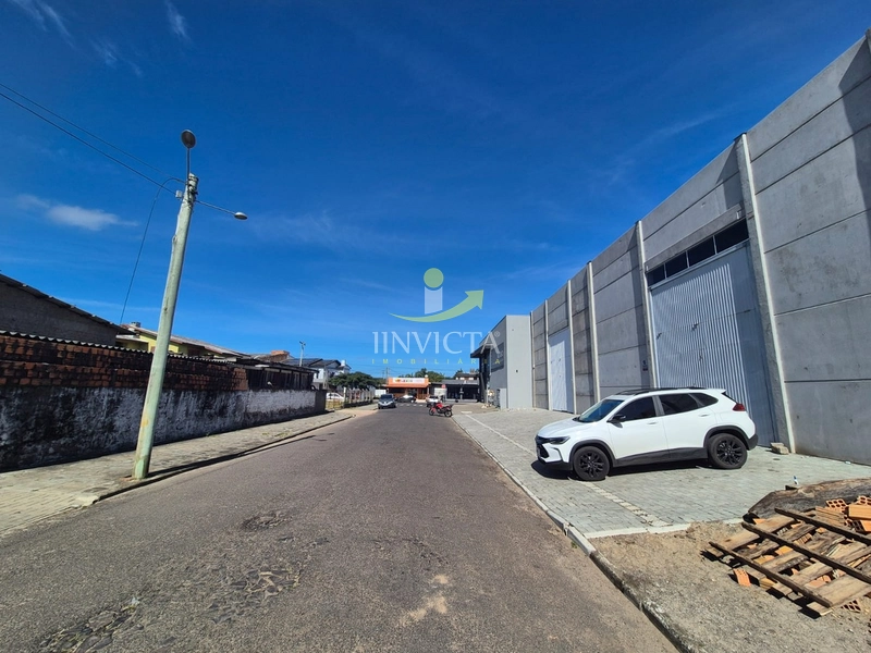 Pavilhão, com duas frentes !!: 4ª foto da galeria de imagens do imóvel