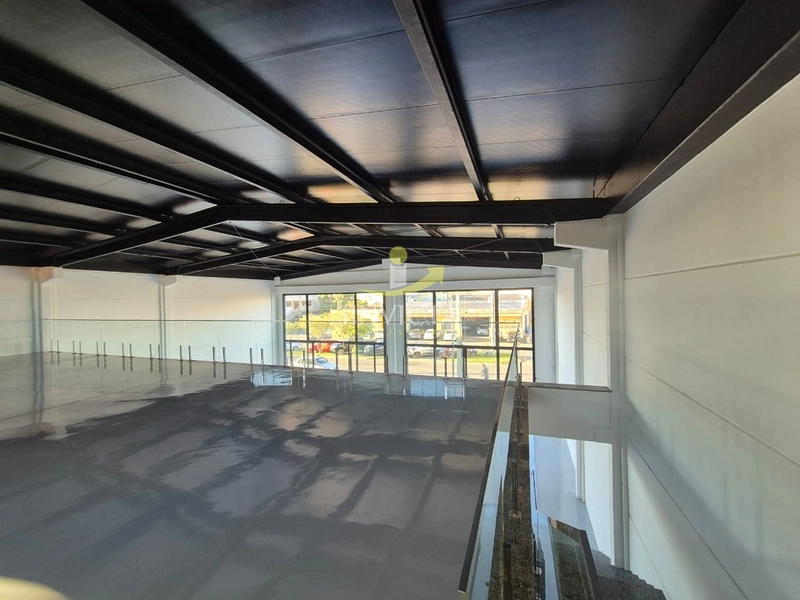 Loja disponível para locação anual no centro de Tramandaí.: 10ª foto da galeria de imagens do imóvel