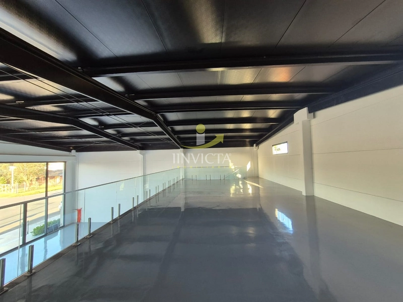Loja disponível para locação anual no centro de Tramandaí.: 12ª foto da galeria de imagens do imóvel
