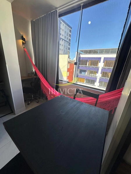 Apartamento de 1 dormitório no centro.: 2ª foto da galeria de imagens do imóvel