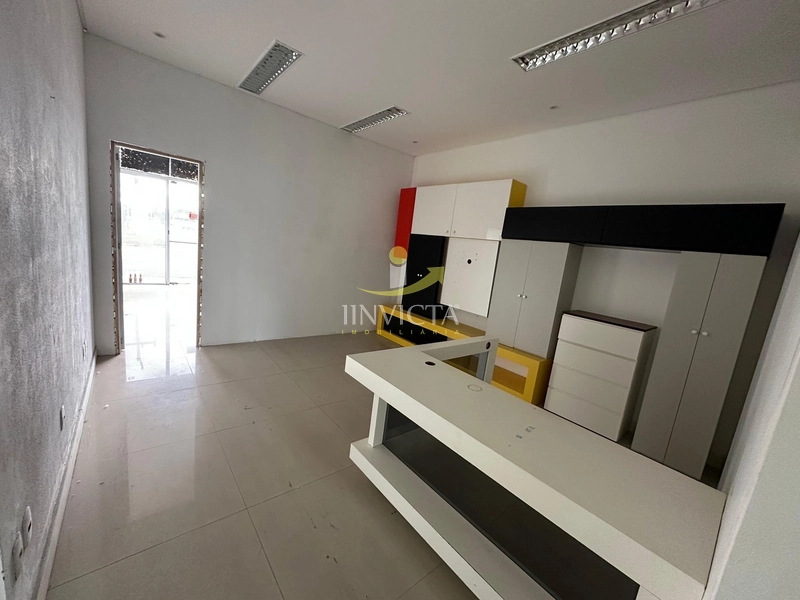 Loja Disponível para locação anual na Av. Central de Atlântida.: 4ª foto da galeria de imagens do imóvel