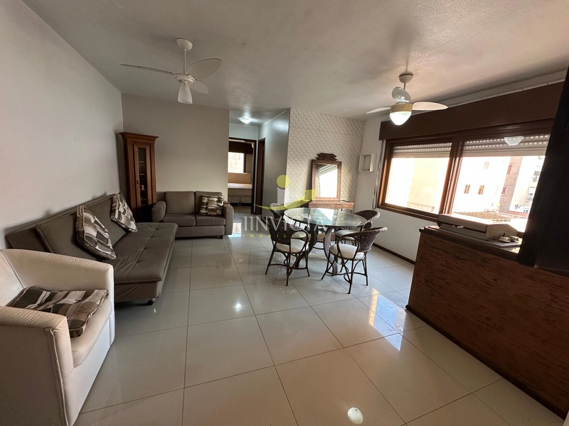 Apartamento de 2 dormitórios disponível para locação anual no Centro.: 4ª foto da galeria de imagens do imóvel