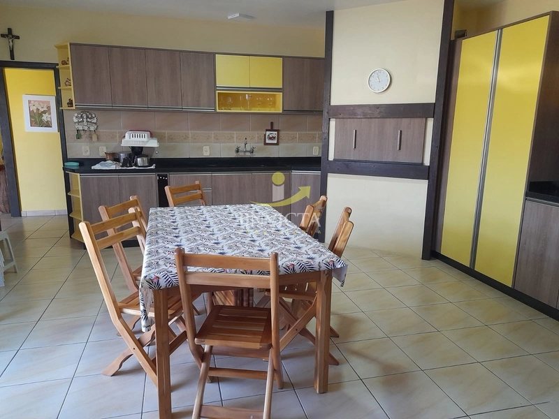 Casa com 4 dormitórios para locação de temporada.: 7ª foto da galeria de imagens do imóvel