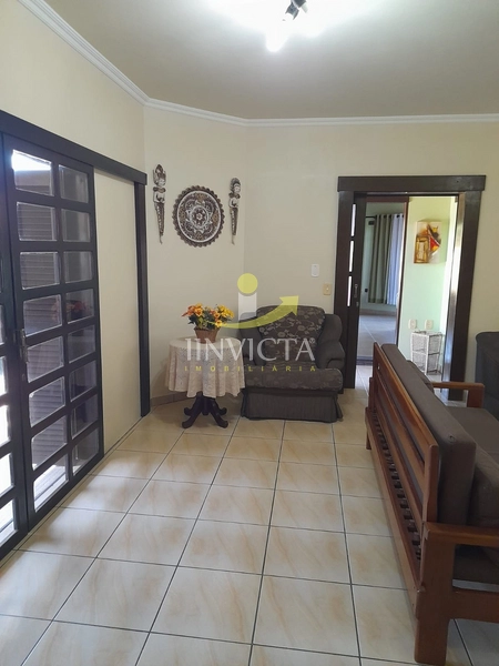 Casa com 4 dormitórios para locação de temporada.: 3ª foto da galeria de imagens do imóvel