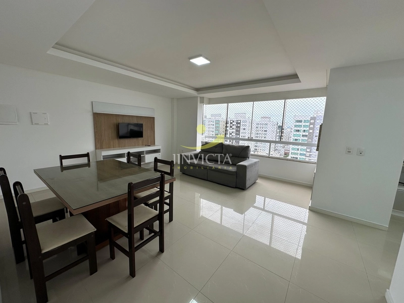Apartamento de 2 dormitórios disponível para locação anual.: 4ª foto da galeria de imagens do imóvel