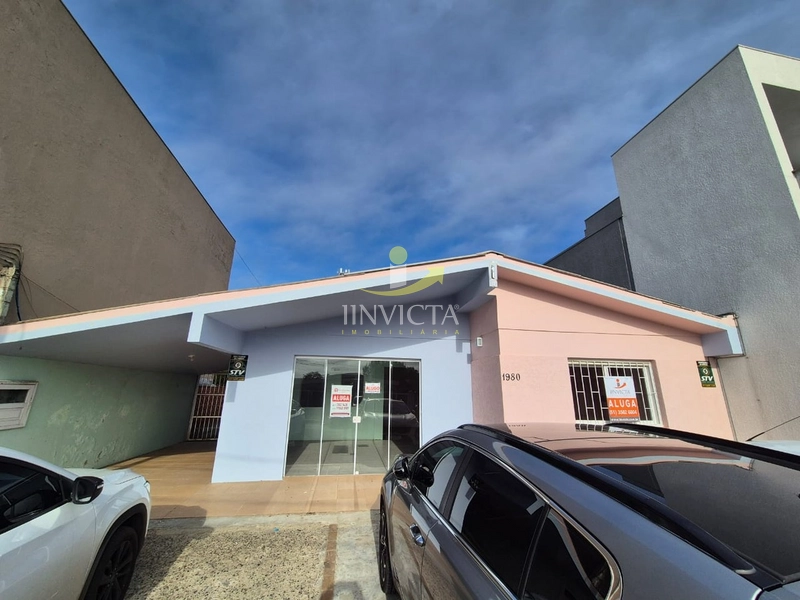 Casa Comercial Aluguel Anual no centro!!: 2ª foto da galeria de imagens do imóvel