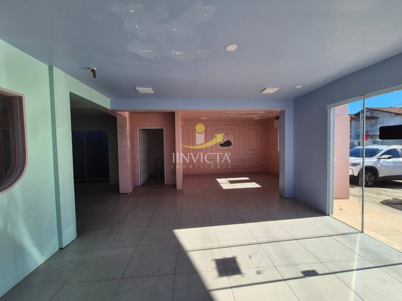 Casa Comercial Aluguel Anual no centro!!: 8ª foto da galeria de imagens do imóvel