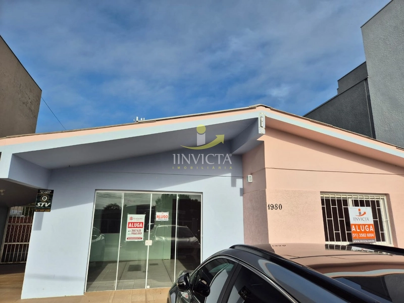 Casa Comercial Aluguel Anual no centro!!: 1ª foto da galeria de imagens do imóvel