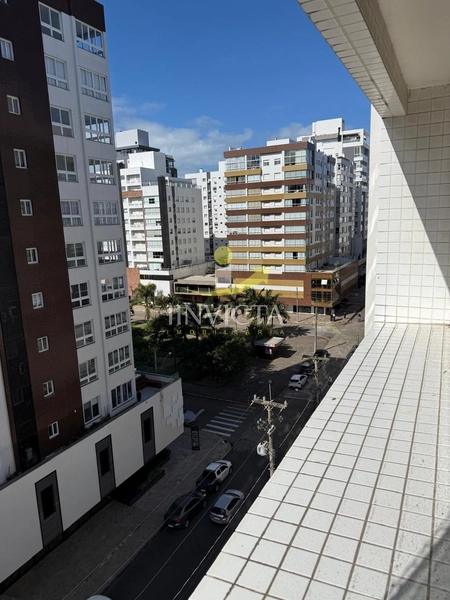 À Venda 2 Dormitórios, Mobiliado e Decorado, Frente, Bairro Navegantes: 5ª foto da galeria de imagens do imóvel