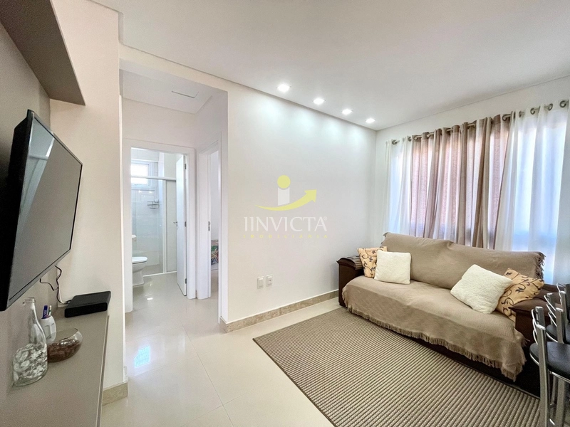 Apartamento de 2 dormitórios disponível para locação anual.: 3ª foto da galeria de imagens do imóvel