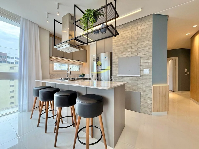 APARTAMENTO 3 SUÍTES, MOBILIADO E DECORANO NO CENTRO!: 5ª foto da galeria de imagens do imóvel