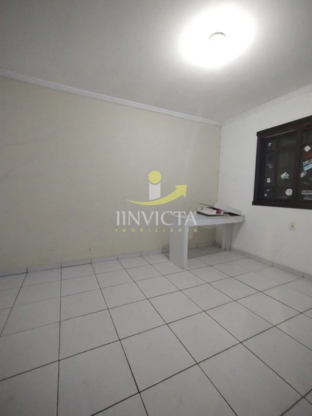 Casa comercial disponível para locação anual.: 9ª foto da galeria de imagens do imóvel