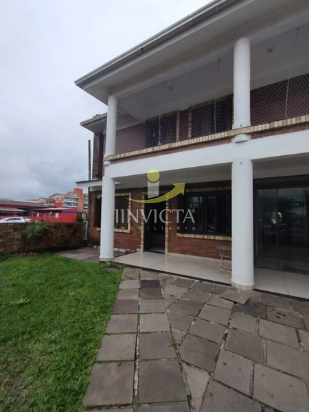Sobrado disponível para locação anual.: 1ª foto da galeria de imagens do imóvel