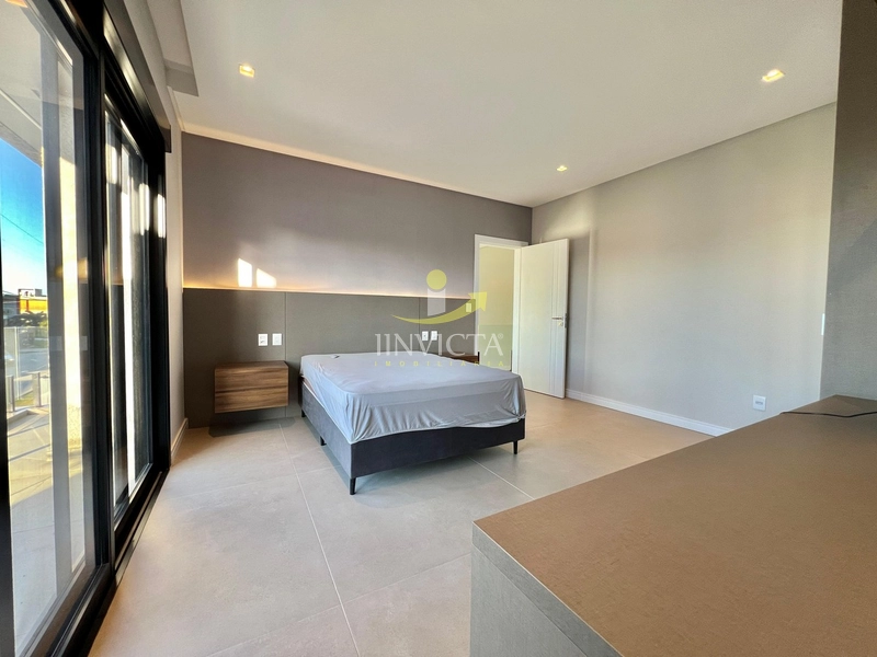 Casa com 4 suítes disponível para locação de temporada.: 22ª foto da galeria de imagens do imóvel