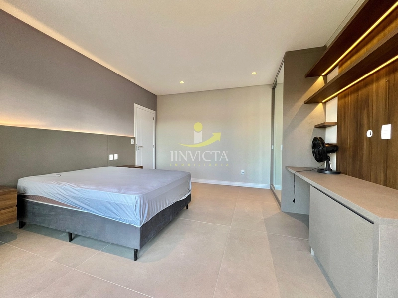 Casa com 4 suítes disponível para locação de temporada.: 10ª foto da galeria de imagens do imóvel