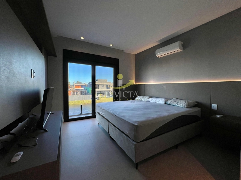 Casa com 4 suítes disponível para locação de temporada.: 23ª foto da galeria de imagens do imóvel