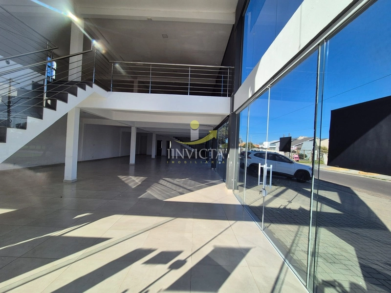Loja disponível para locação anual.: 3ª foto da galeria de imagens do imóvel