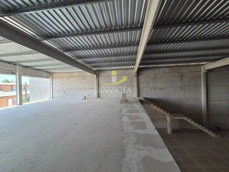 Loja disponível para locação anual.: 13ª foto da galeria de imagens do imóvel