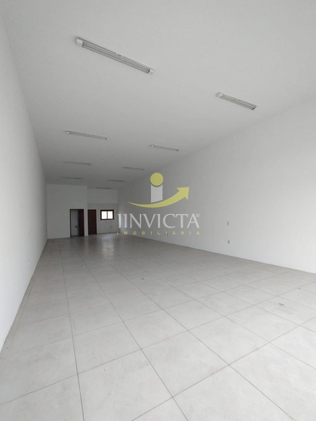 Loja ampla com 111m² e pé-direito de 4 metros, na Av. Paraguassu.: 5ª foto da galeria de imagens do imóvel