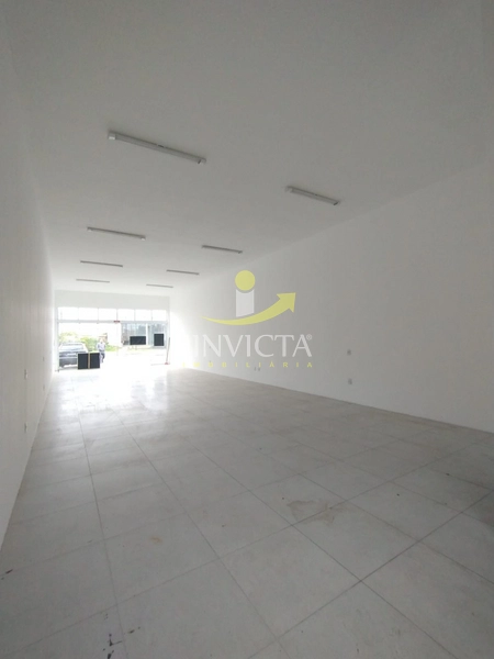 Loja ampla com 111m² e pé-direito de 4 metros, na Av. Paraguassu.: 8ª foto da galeria de imagens do imóvel