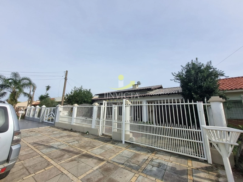 CASA À VENDA 3 DORMITÓRIOS NO BAIRRO ZONA NOVA!: 3ª foto da galeria de imagens do imóvel