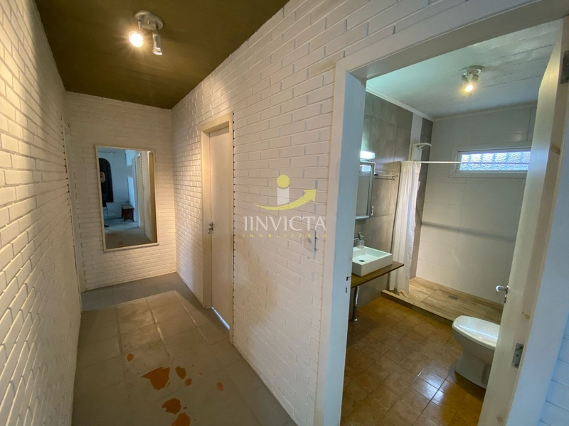 Casa comercial disponível para locação anual.: 14ª foto da galeria de imagens do imóvel