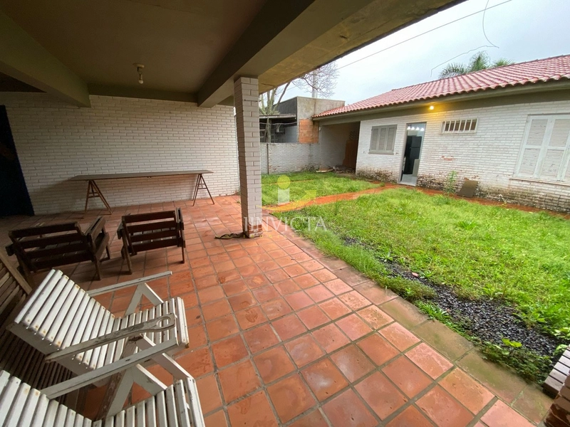Casa comercial disponível para locação anual.: 21ª foto da galeria de imagens do imóvel