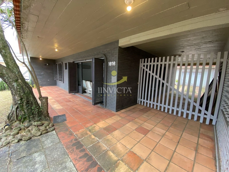 Casa comercial disponível para locação anual.: 5ª foto da galeria de imagens do imóvel