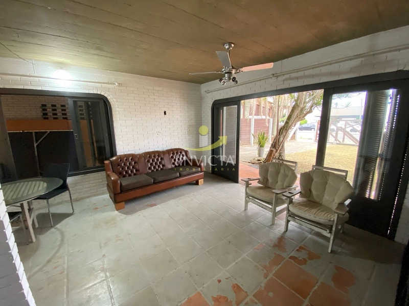 Casa comercial disponível para locação anual.: 8ª foto da galeria de imagens do imóvel