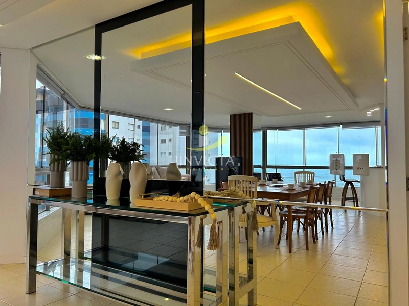 APARTAMENTO MOBILIADO COM 3 DORMITÓRIOS, CENTRO 50 METROS DO MAR!: 7ª foto da galeria de imagens do imóvel