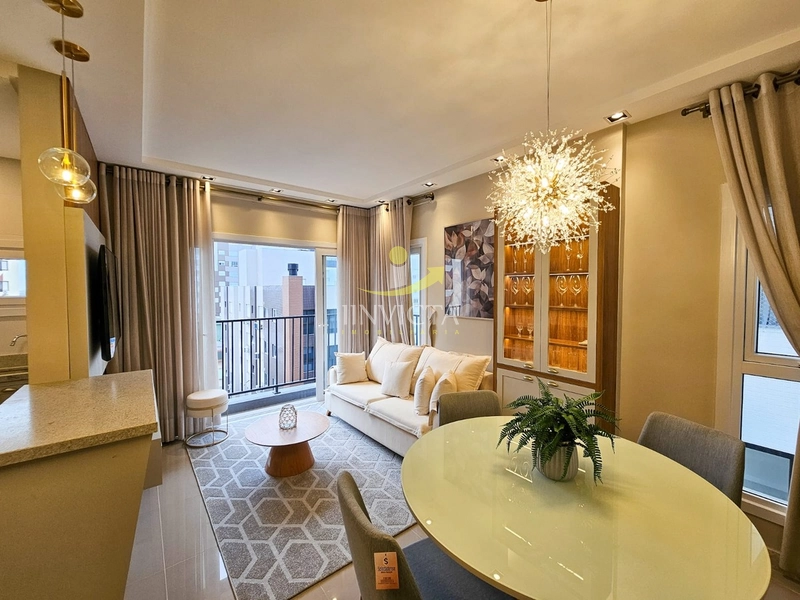 Apartamento de 2 Dormitórios Mobiliado e Decorado, Zona Nova!: 2ª foto da galeria de imagens do imóvel