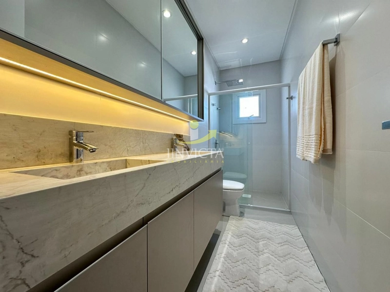 APARTAMENTO À VENDA EM CAPÃO DA CANOA!⁣ DE FRENTE PARA O MAR!: 32ª foto da galeria de imagens do imóvel