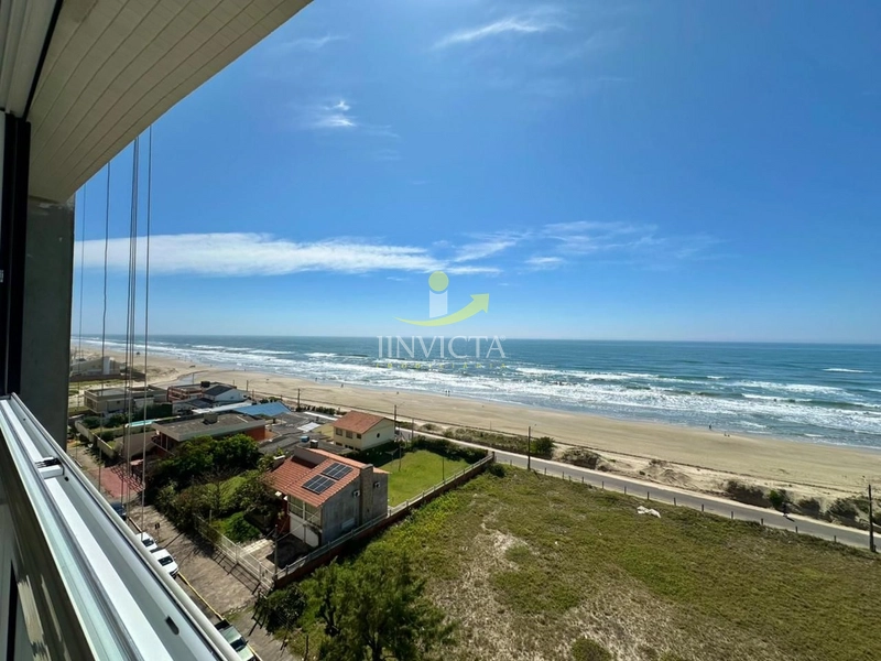 APARTAMENTO À VENDA EM CAPÃO DA CANOA!⁣ DE FRENTE PARA O MAR!: 6ª foto da galeria de imagens do imóvel